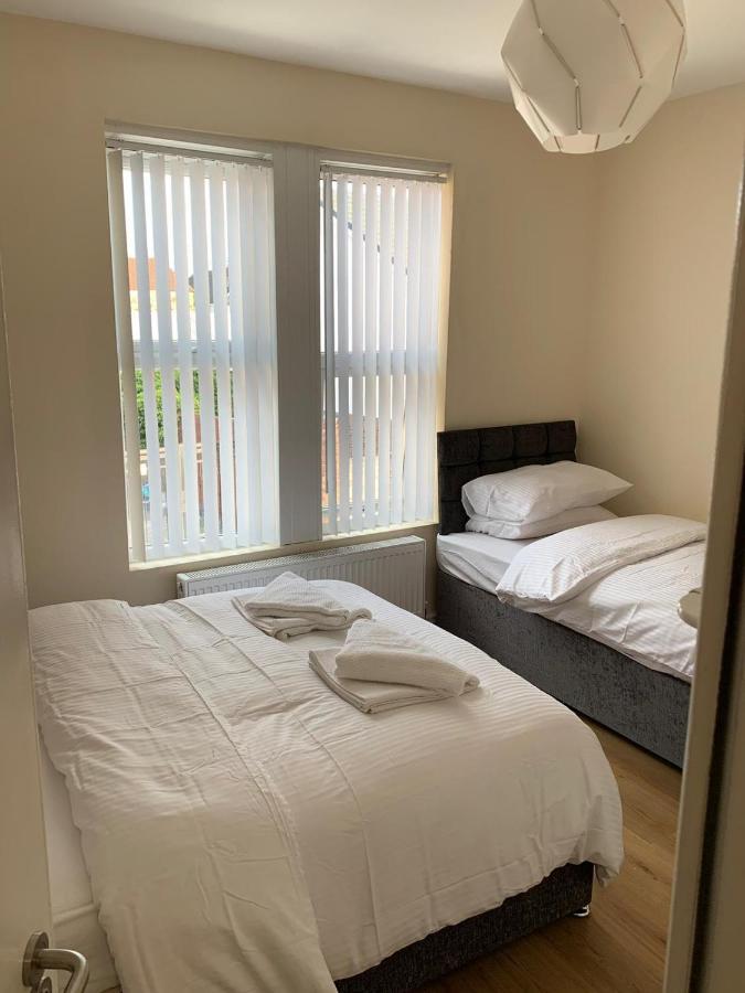 Smeaton Serviced Accommodation Liverpool Eksteriør bilde