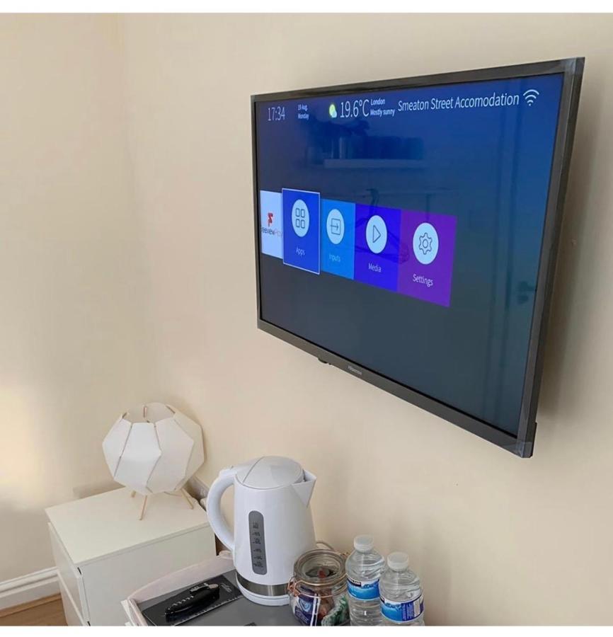 Smeaton Serviced Accommodation Liverpool Eksteriør bilde