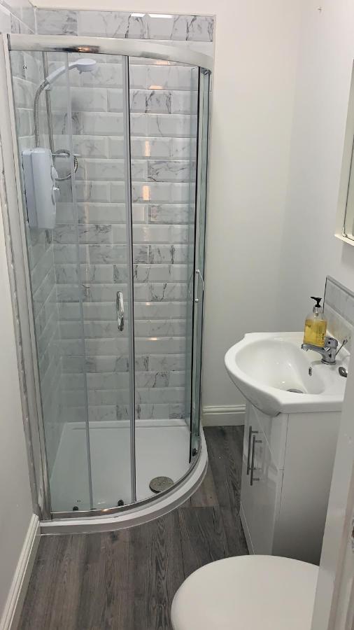 Smeaton Serviced Accommodation Liverpool Eksteriør bilde