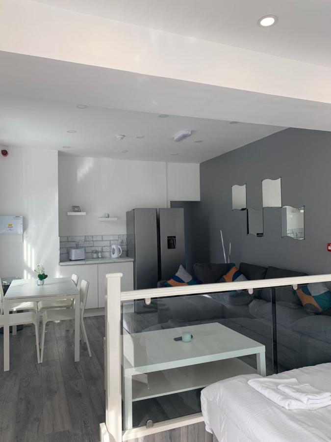 Smeaton Serviced Accommodation Liverpool Eksteriør bilde