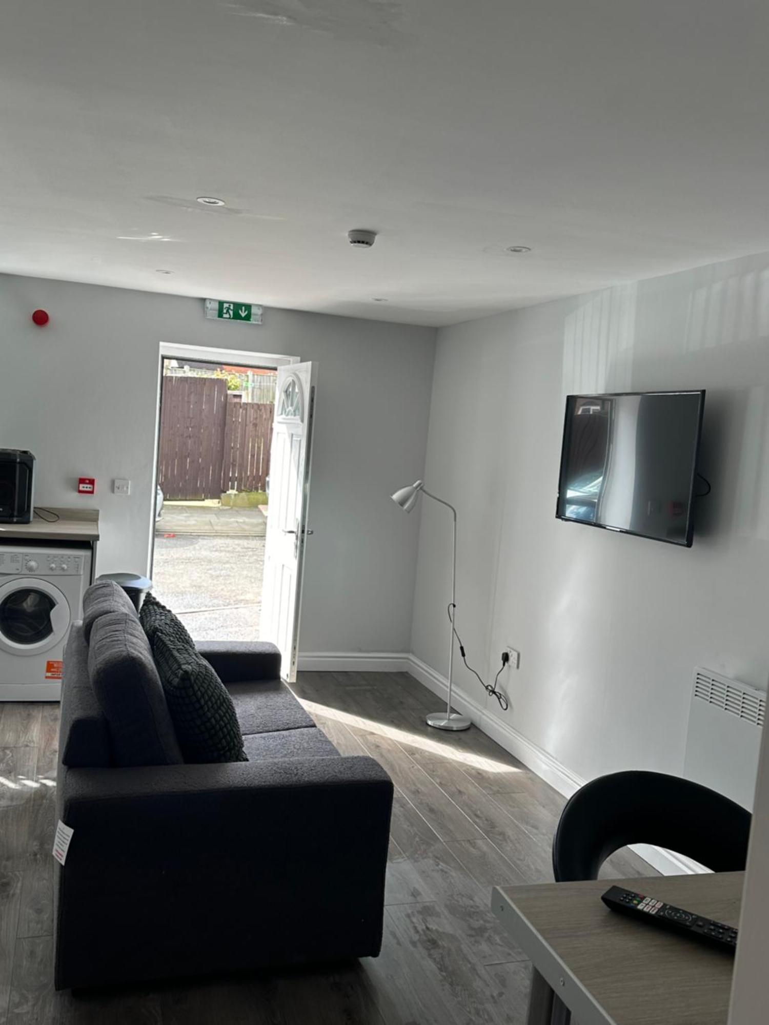 Smeaton Serviced Accommodation Liverpool Eksteriør bilde